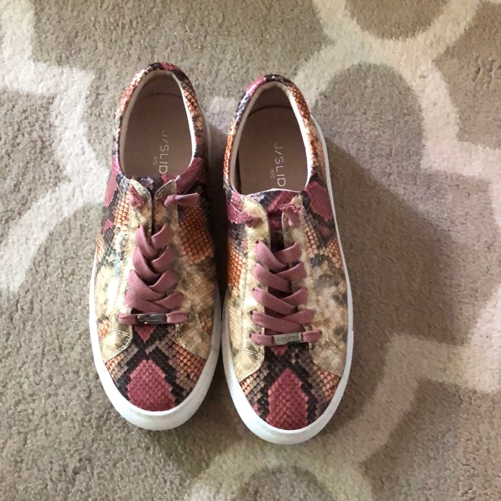 J Slides snake Sneakers